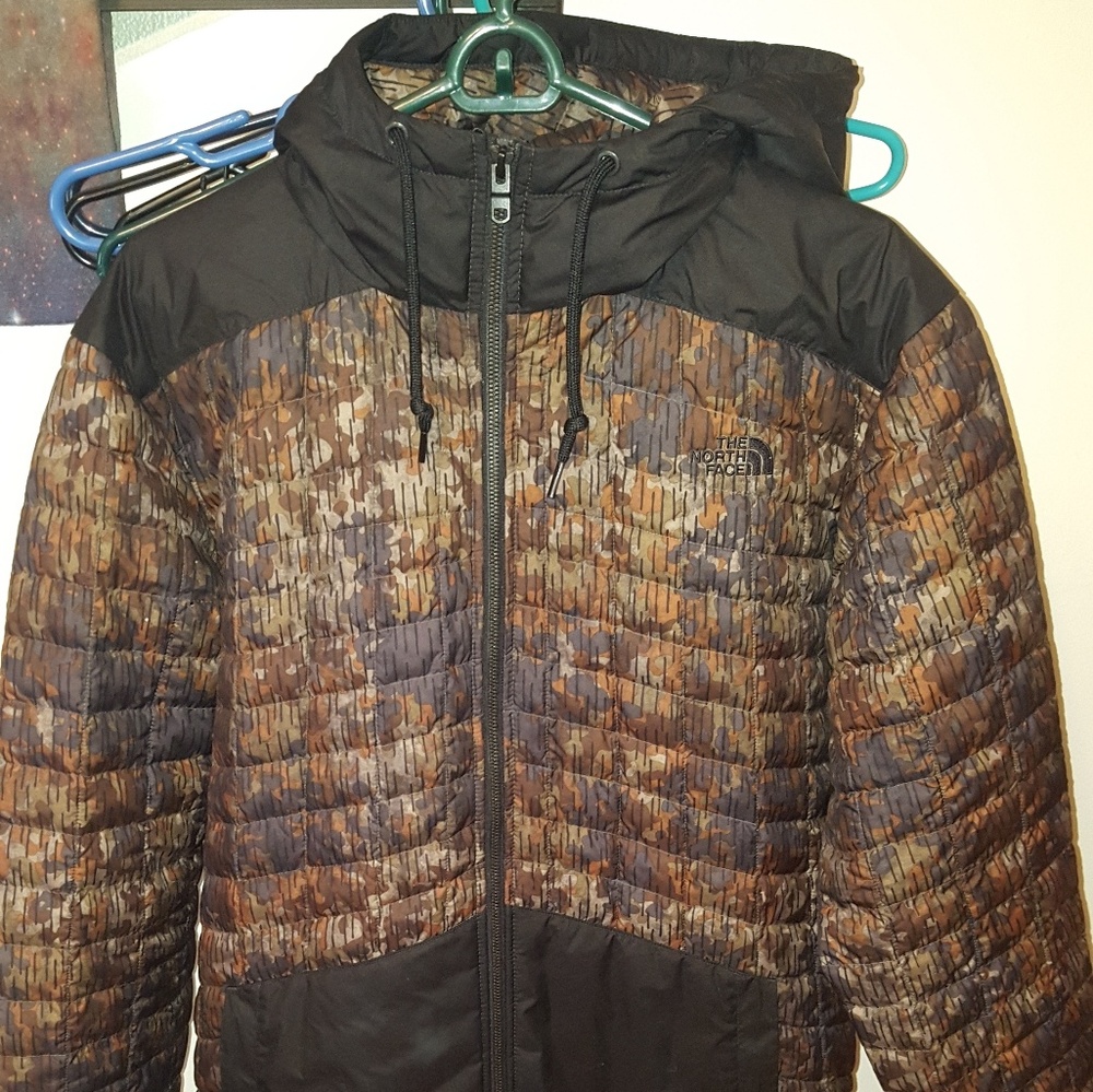 Northface Thermoball snow jacket